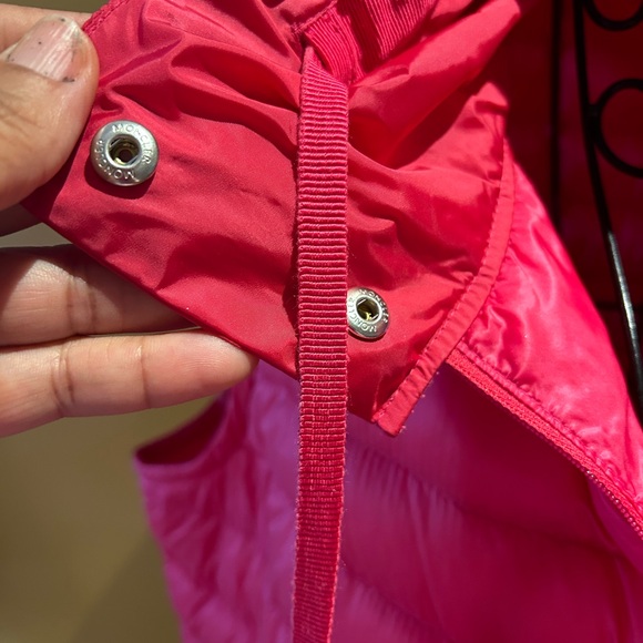 Moncler Lucila Ruffle/Hooded/Down Vest/Fuschia Pink/XL/Sz 5 w/Tags, Hanger & Bag - Picture 7 of 16